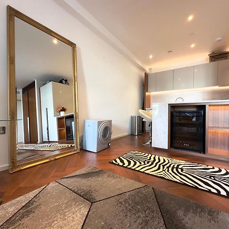 Lavish Penthouse River View Fast Wifi - Luxurylondonstays ภายนอก รูปภาพ
