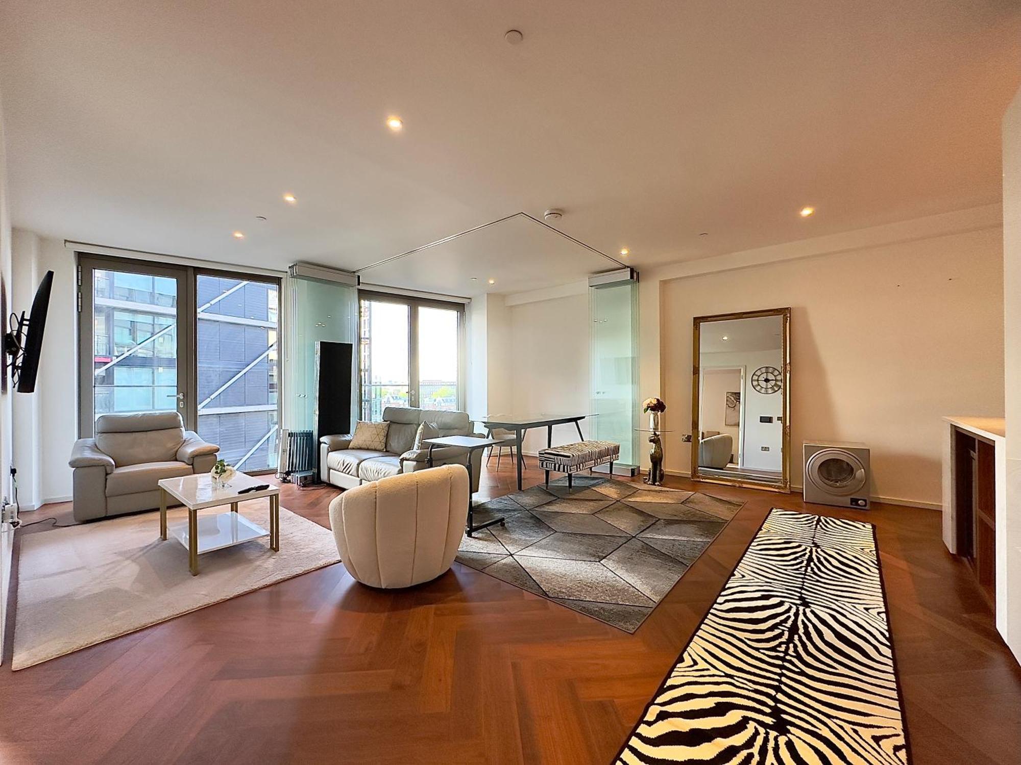 Lavish Penthouse River View Fast Wifi - Luxurylondonstays ภายนอก รูปภาพ