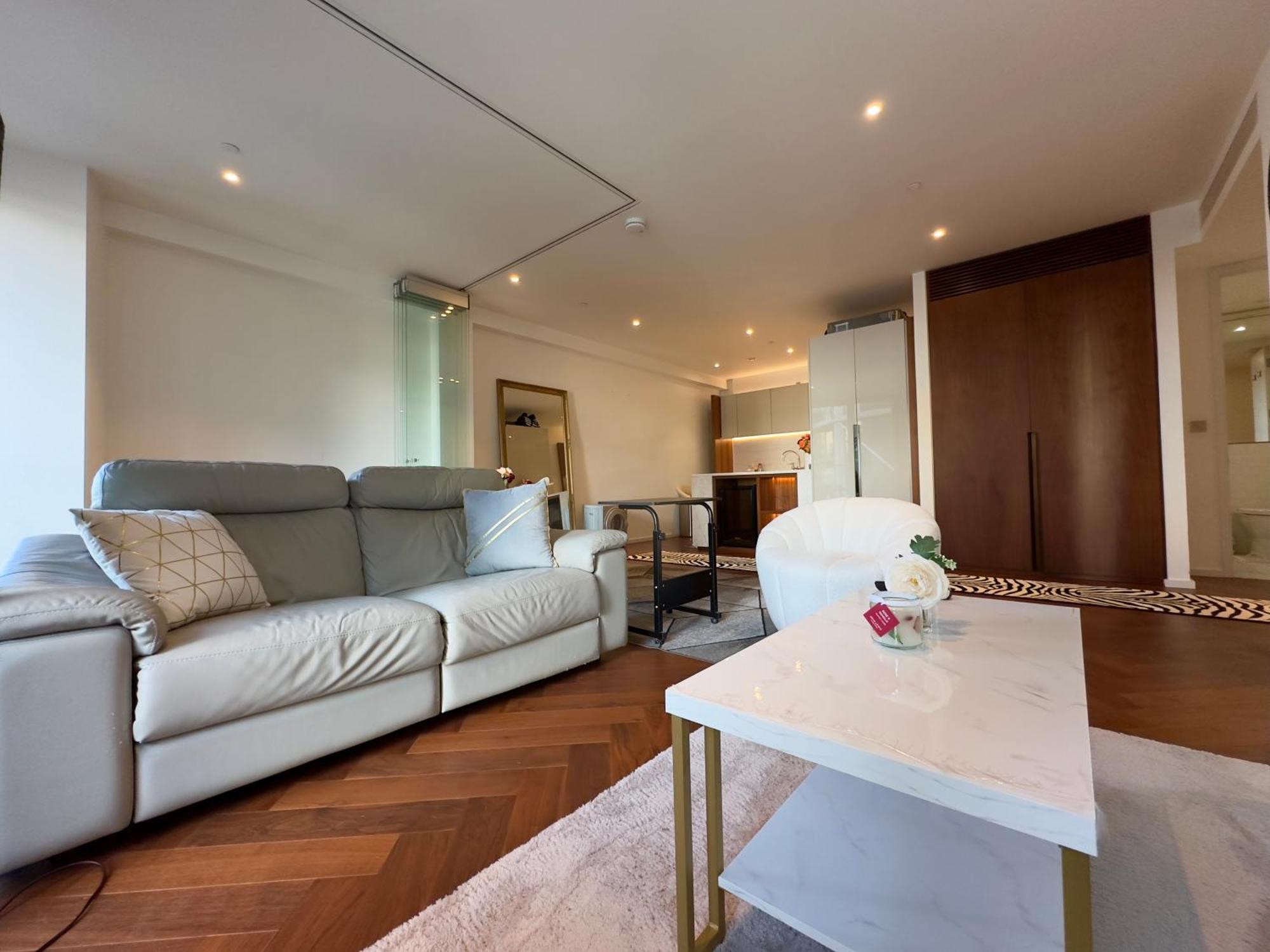 Lavish Penthouse River View Fast Wifi - Luxurylondonstays ภายนอก รูปภาพ