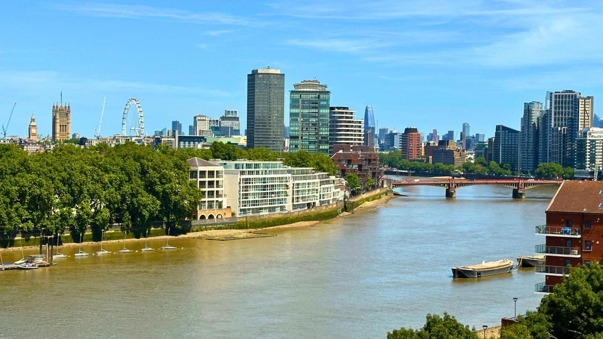 Lavish Penthouse River View Fast Wifi - Luxurylondonstays ภายนอก รูปภาพ
